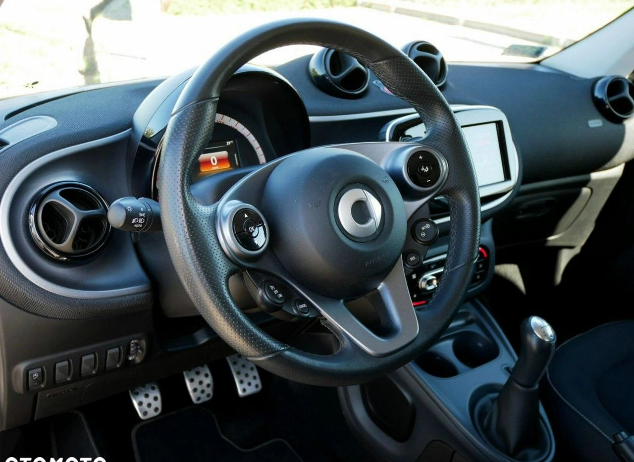 Smart Forfour cena 39800 przebieg: 38000, rok produkcji 2018 z Krzywiń małe 596